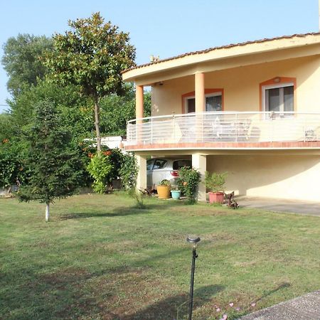 Maria'S Guesthouse ケラモティ エクステリア 写真