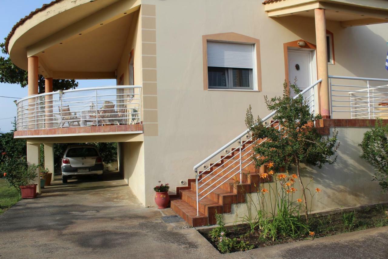 Maria'S Guesthouse ケラモティ エクステリア 写真